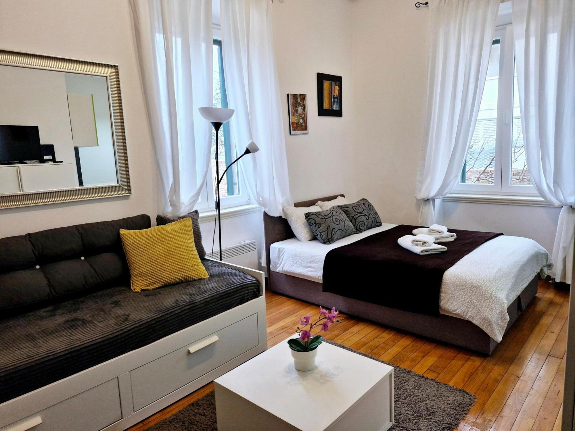 Beach City Pearls Apartments Сплит Екстериор снимка