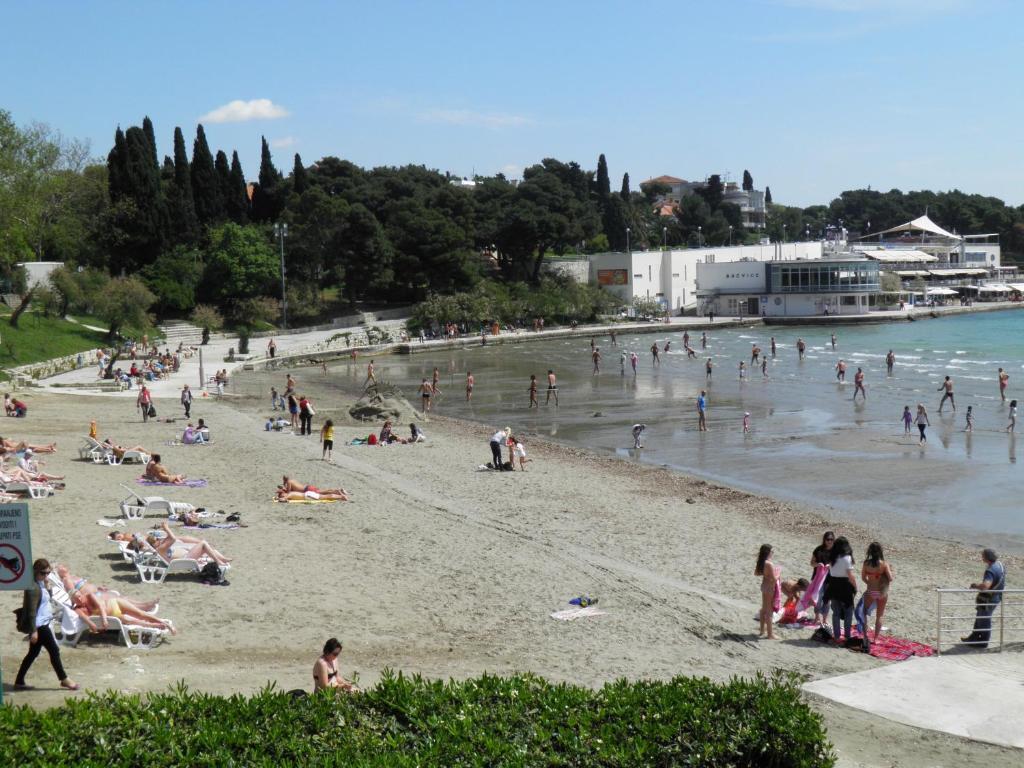 Beach City Pearls Apartments Сплит Екстериор снимка