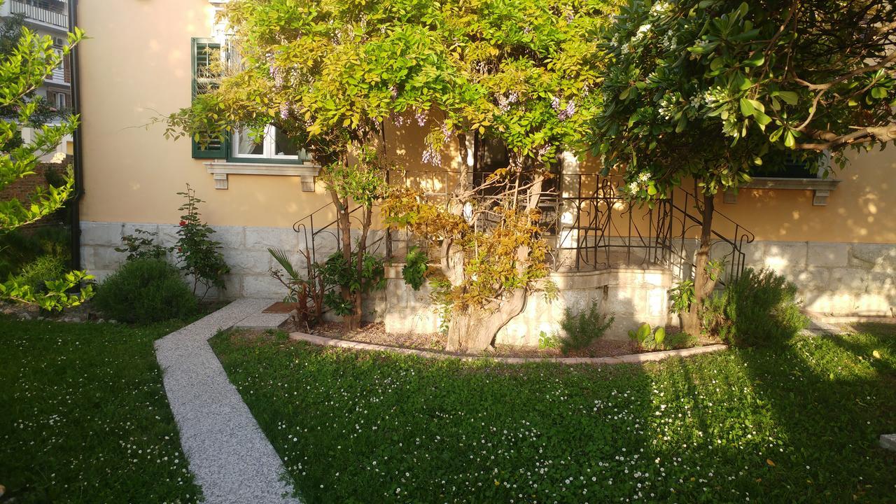 Beach City Pearls Apartments Сплит Екстериор снимка
